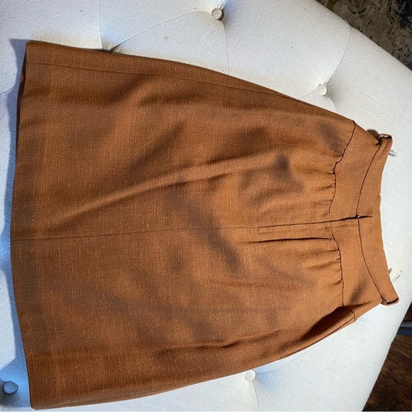 LUI CHANTANT WOOL SUIT…A RARE FIND - Picture 8 of 12